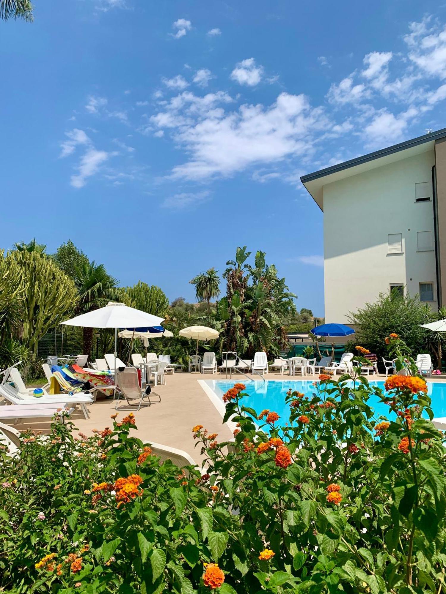Griseo - Sicily Vista Apartment กาบาตาเบียโน ภายนอก รูปภาพ